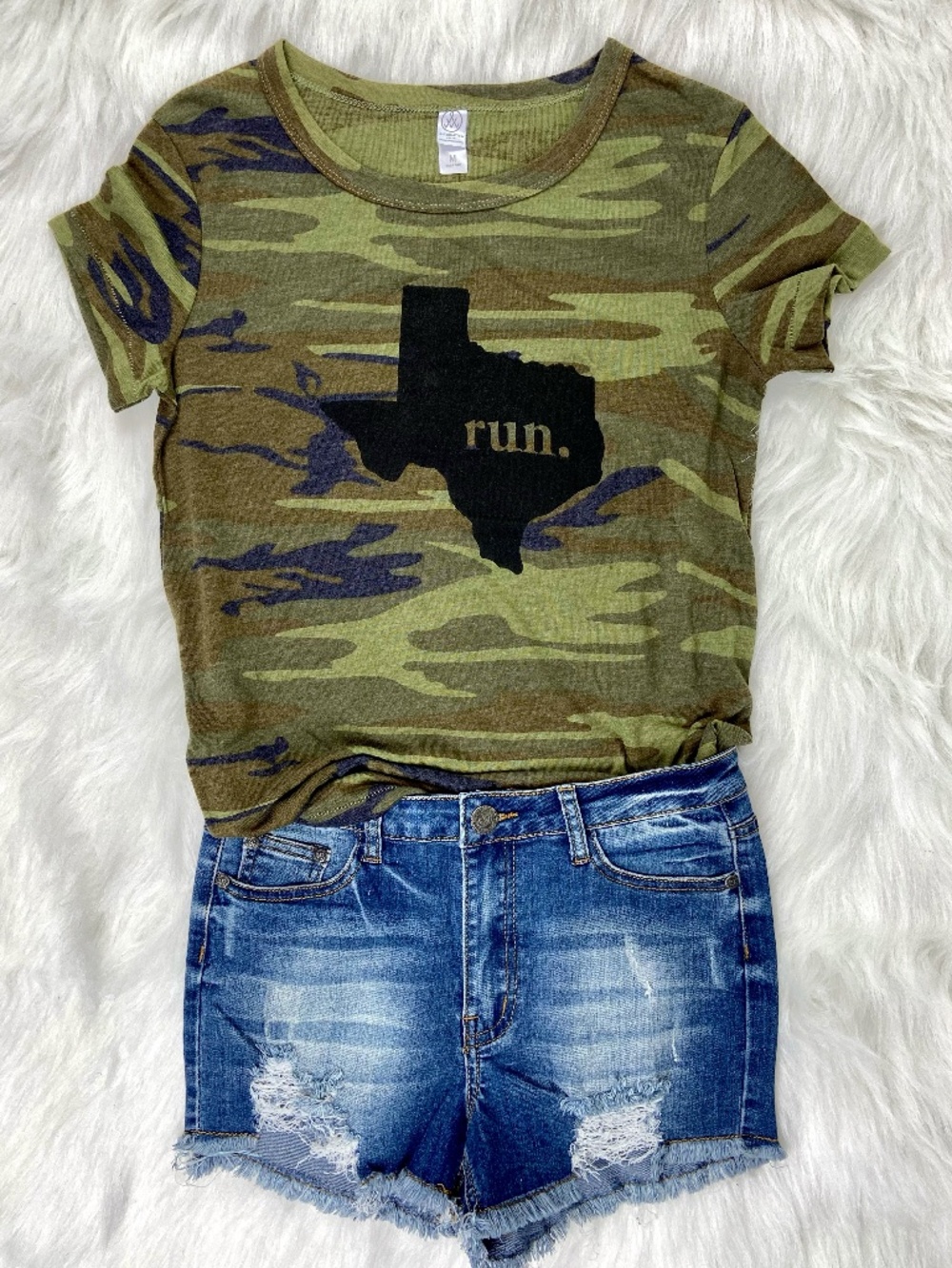 Run Texas Women's Alternative Brand Graphic Tee Size Medium